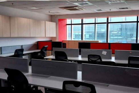 coworking space Omaxe Square Jasola District Centre Office Space In Jasola - Office space for rent in Delhi