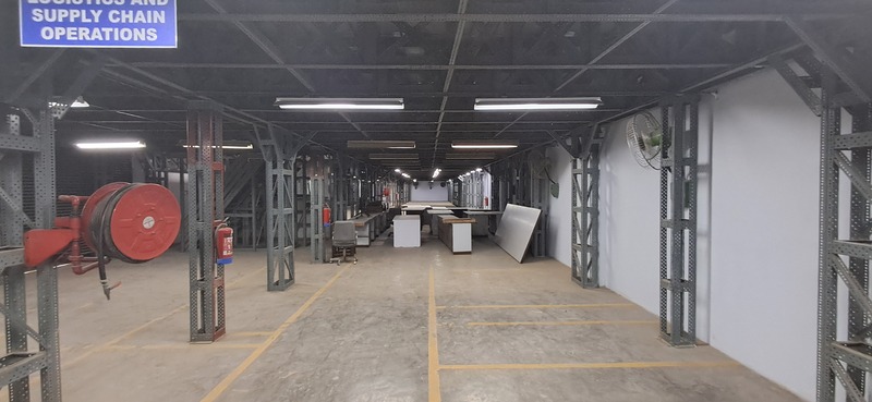 Rental warehouse in Mohan Cooperative Industrial Estate, New Delhi